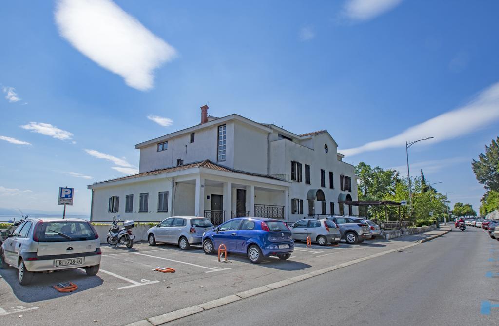 Apartment Ranch Опатія Екстер'єр фото